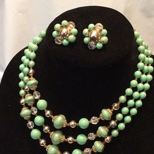 Vintage Japan Green Beaded Necklace Clip Earrings